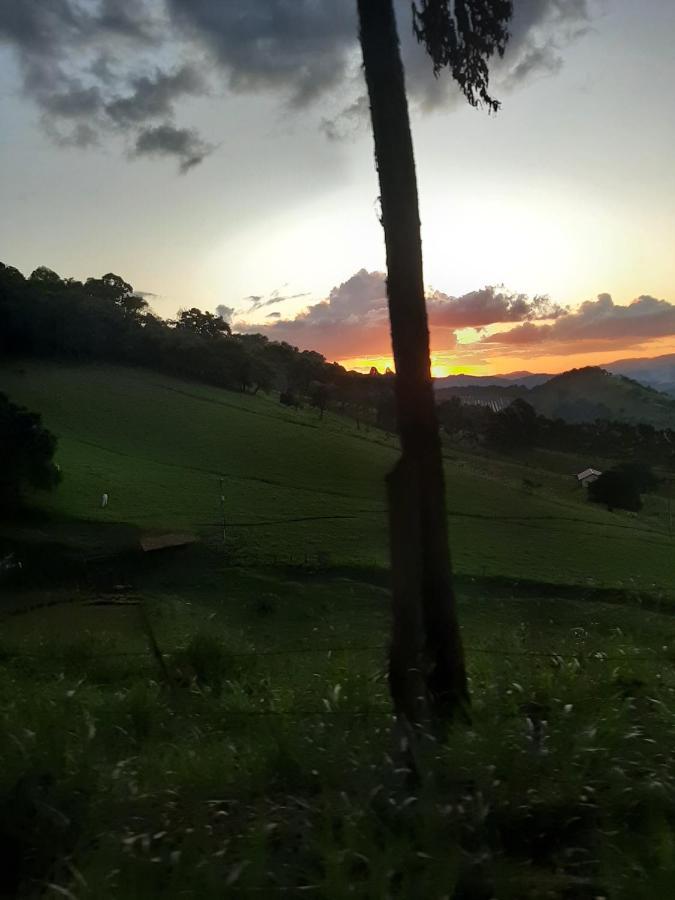 Casa De Campo Em Monte Verde , Linda Vista Para Montanhas Экстерьер фото